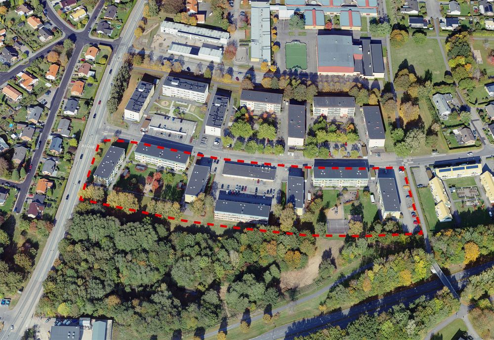 Planområdet markerat med röd streckad linje.